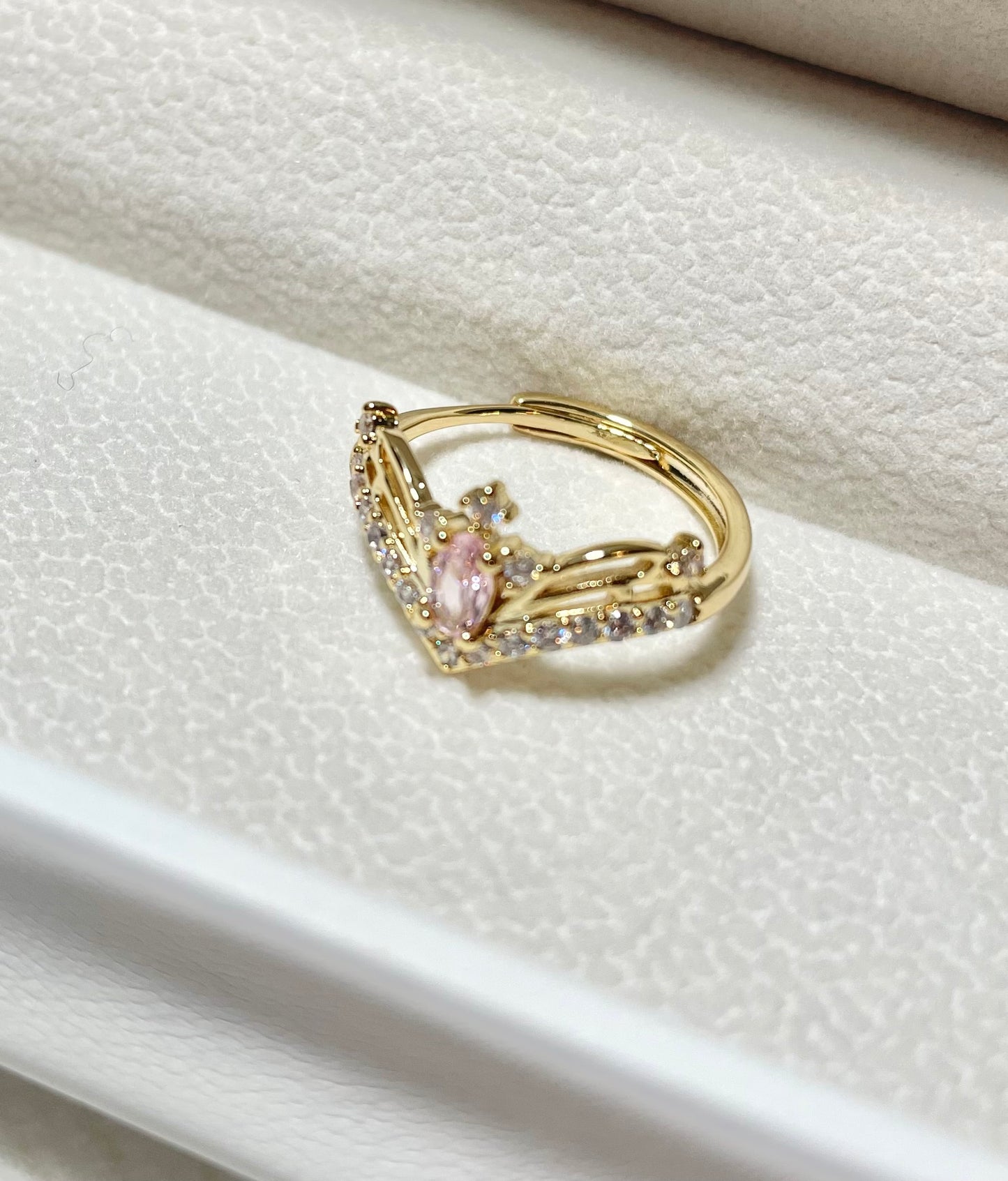 Shining Ring